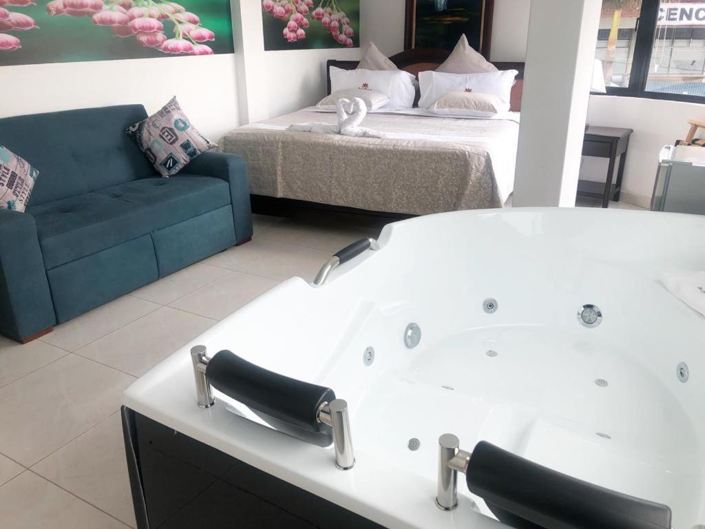 Hotel Santa Monica Fusagasuga Kültér fotó